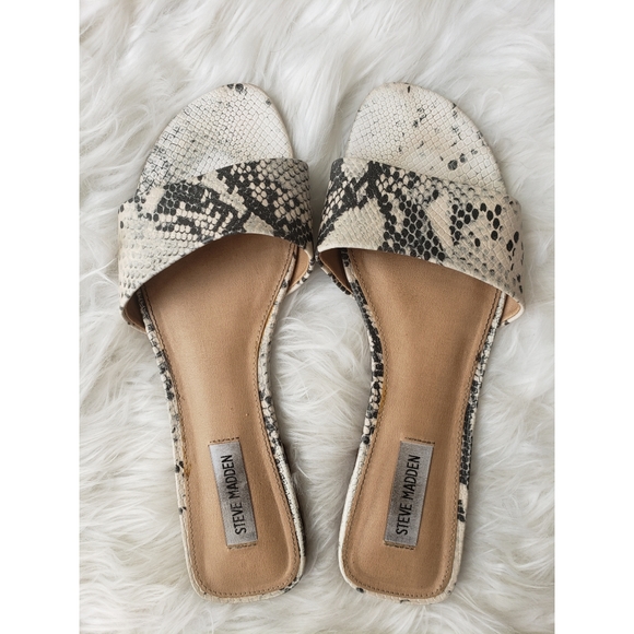 Steve Madden | Shoes | Steve Madden Bev Slide Flat Sandal Snake Print Size  | Poshmark